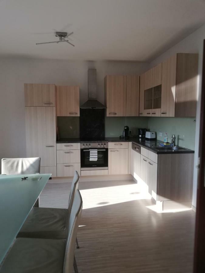 Modernes 2-Zimmer-Apartment Nahe Graz グラートコルン エクステリア 写真